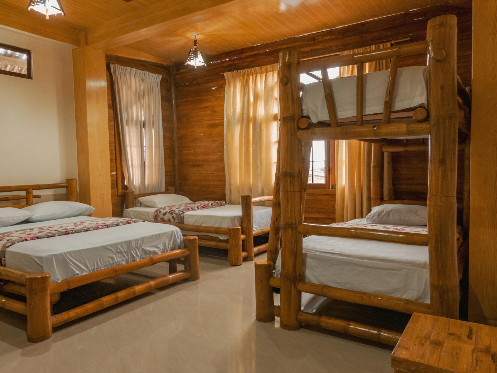 Hostal Poseidon Puerto Cayo Extérieur photo