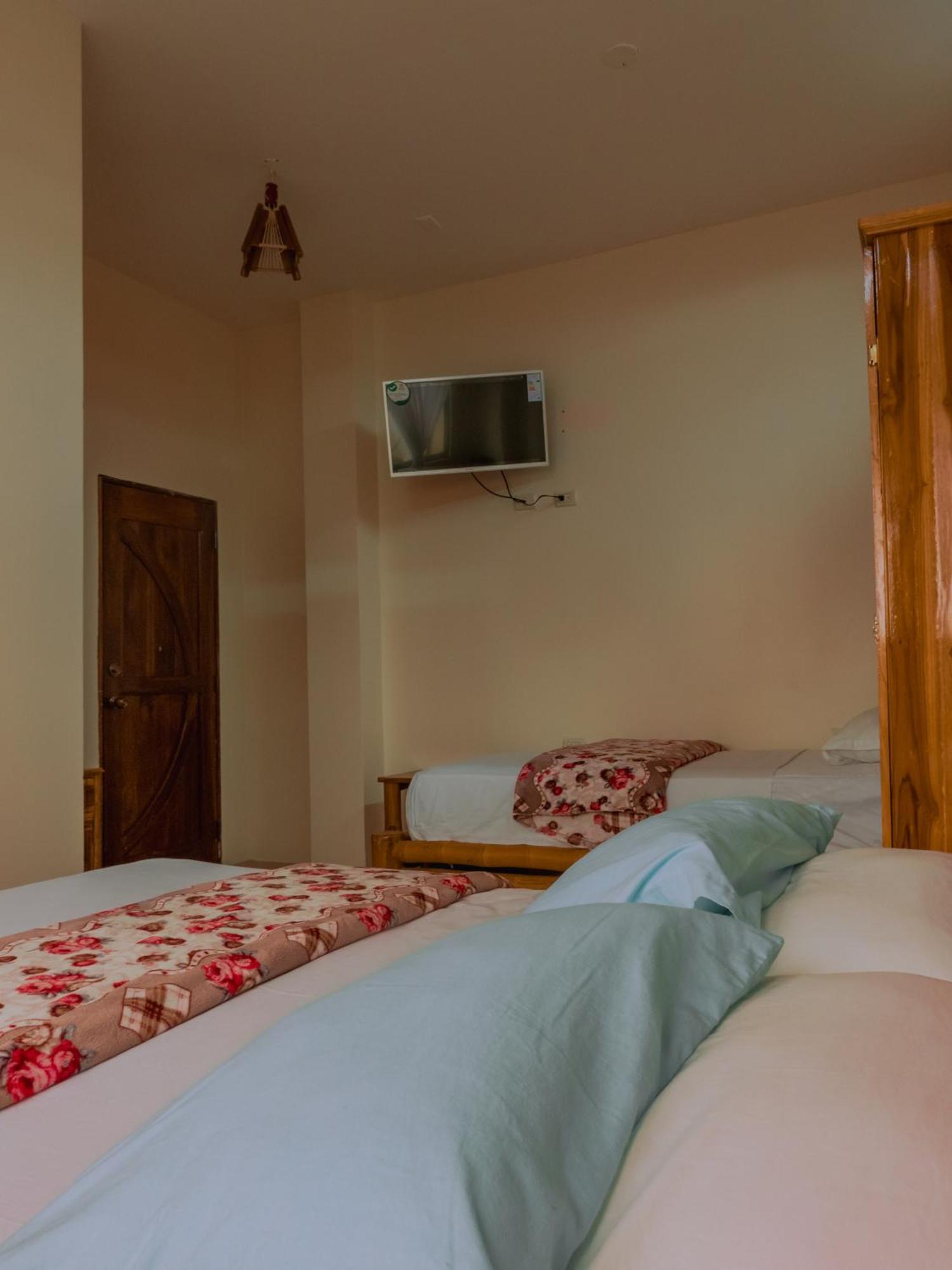 Hostal Poseidon Puerto Cayo Extérieur photo